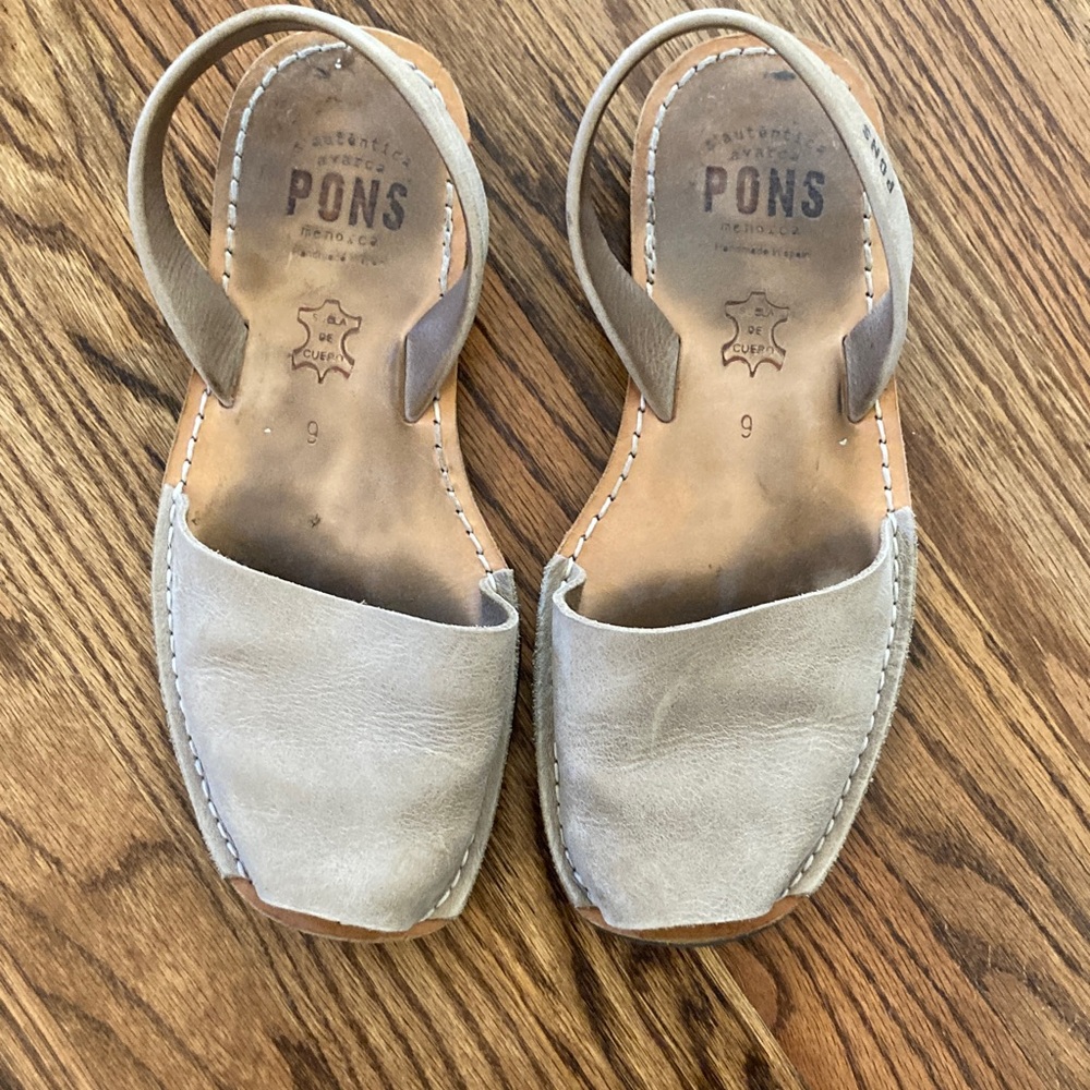 Pons Avarcas sandals size 9 euro 39 Leather! natural color
